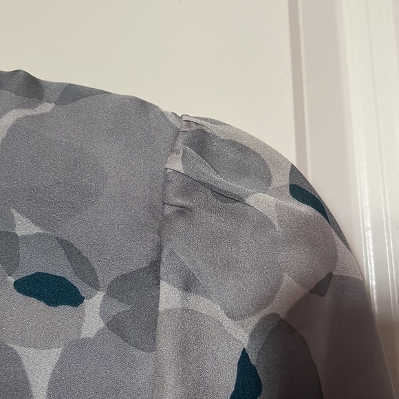 Loft Light Summer Blouse - Picture 5 of 5